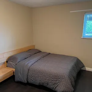  Holiday home One Bedroom, One Living Room, One Kitchen And One Bathroom With Independent Access Canada