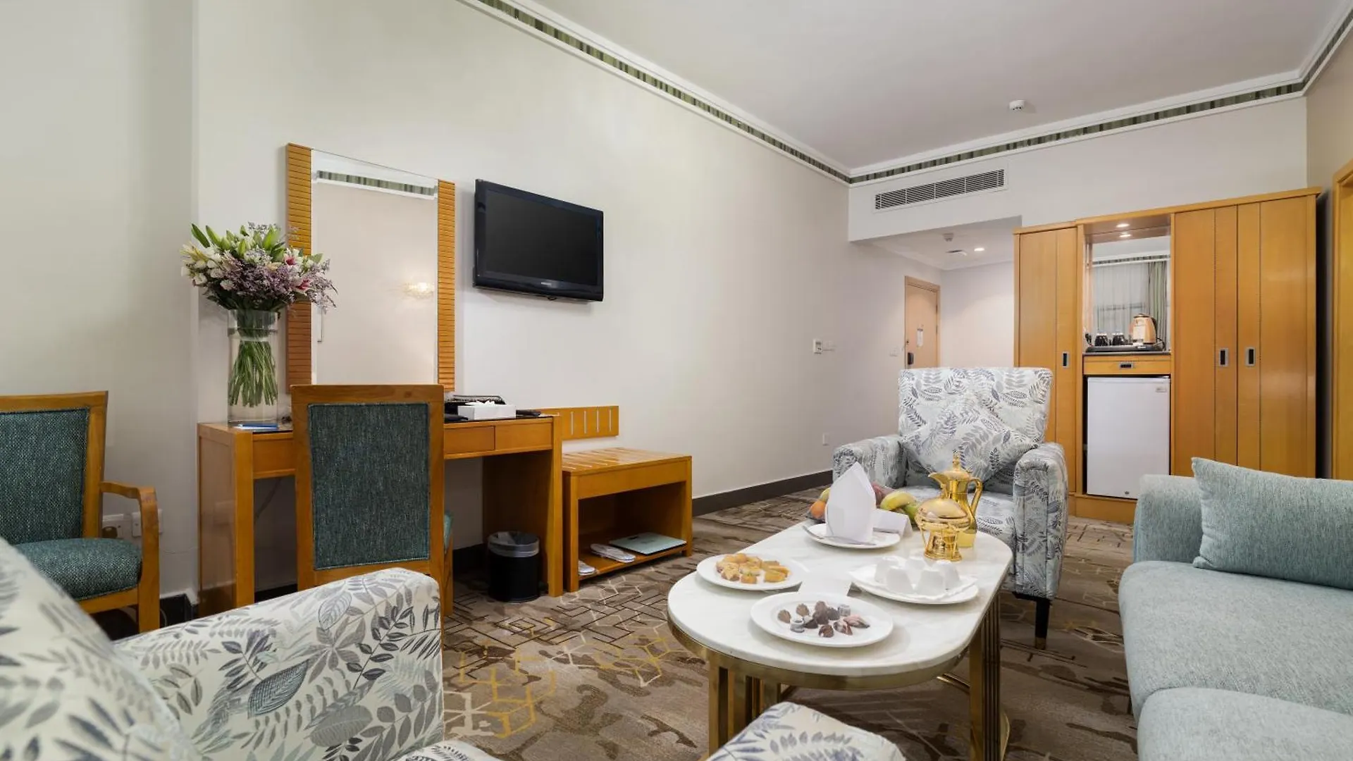 מכה Emaar Grand Hotel 5*,