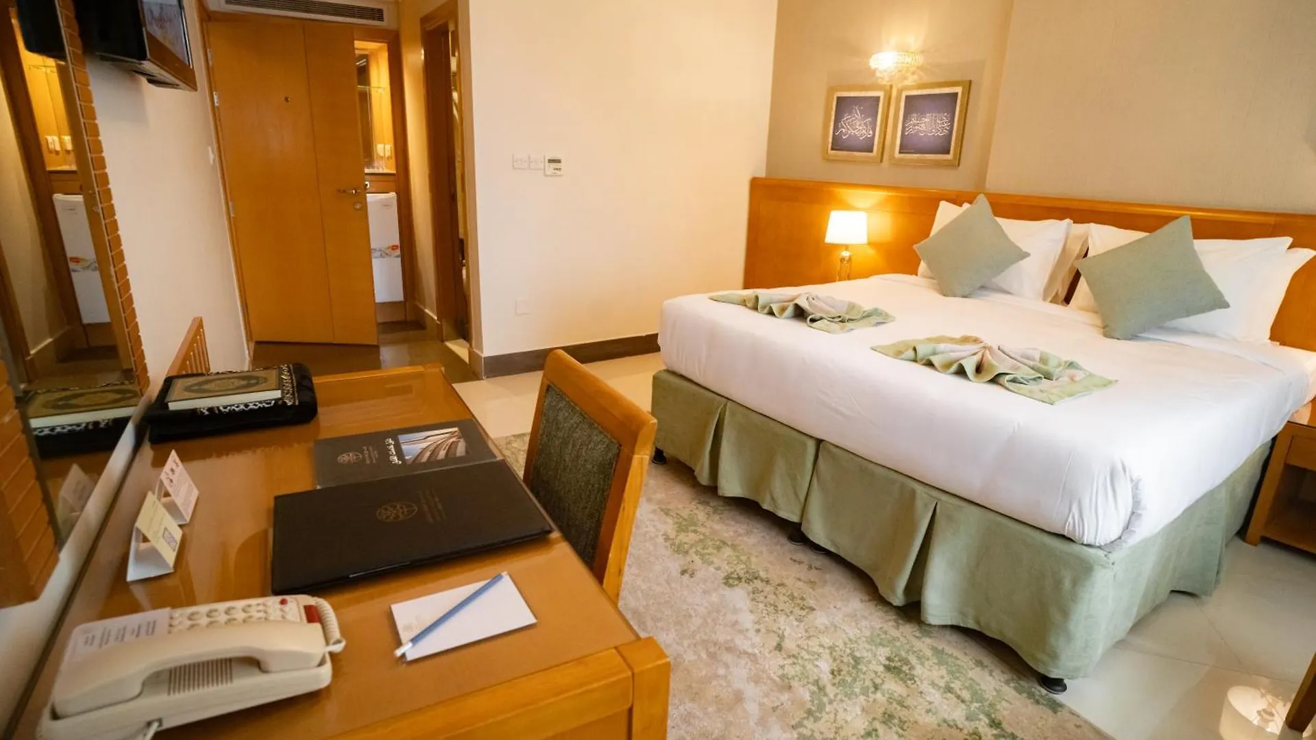 Emaar Grand Hotel Mecca 5*,